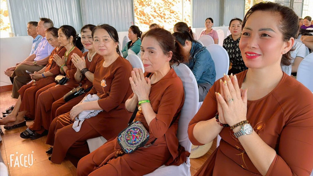 le phat dong_ngay moi truong the gioi_chuaanthai_nguoiphattu24.jpg
